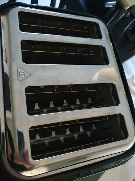 Photo of free Breville 4 slice toaster (Aldershot GU12) #2