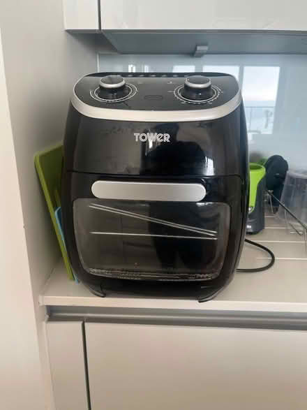 Photo of free Tower air fryer (Canary Wharf E14) #1