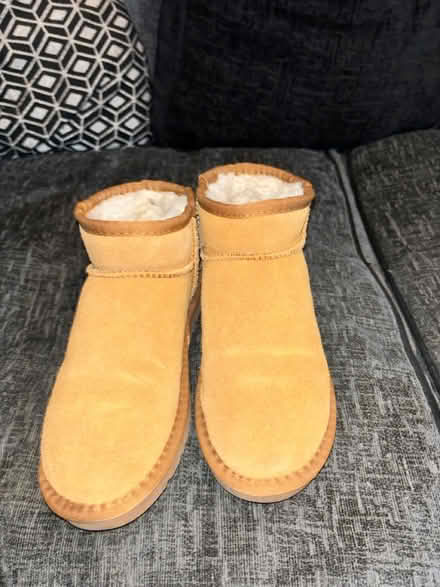 Photo of free Uggs (droitwich) #1