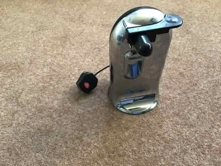 Photo of free Kenwood electric tin opener (Tolworth KT5) #1