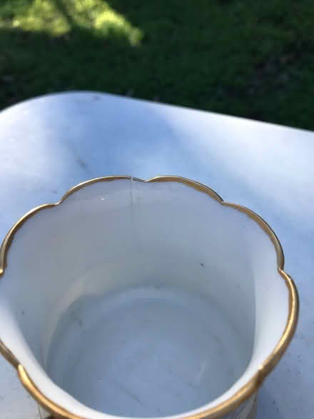 Photo of free Vintage cup, has crack (San Anselmo near Andronico’s) #3