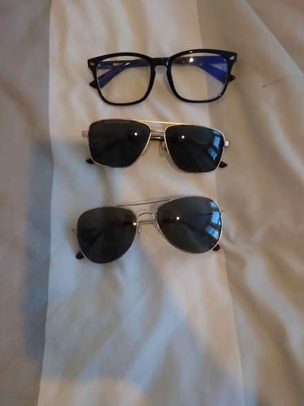Photo of free 3 Glasses (Womens) (Tooting) #1