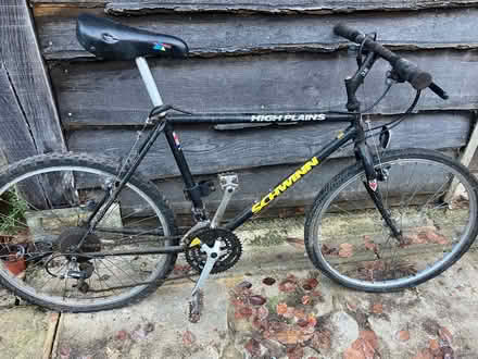 Photo of free Schwinn Mountain Bike mens (Liss) #1