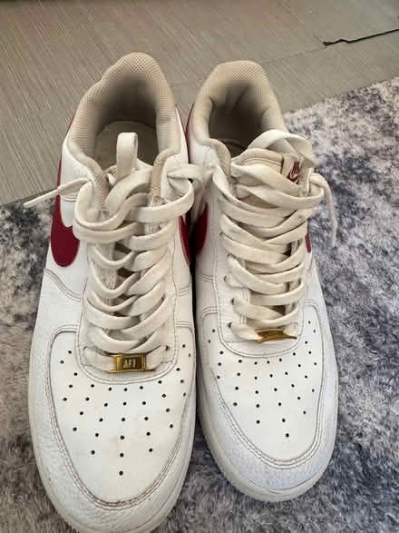 Photo of free uk size 9 (HA0) #1