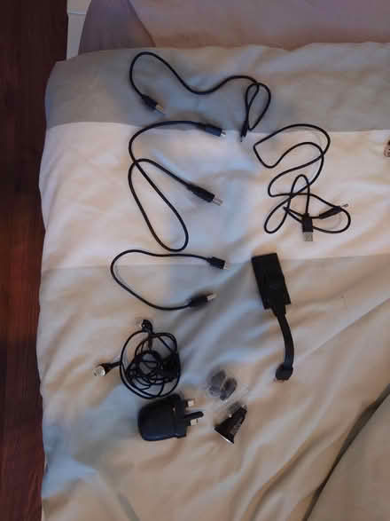 Photo of free Assortment of cables (Tooting) #1
