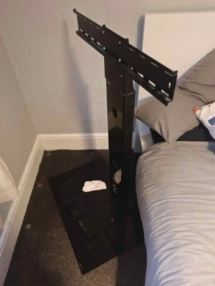 Photo of free TV Stand (SO15) #1