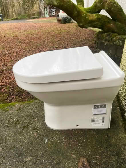 Photo of free Toilet (Cambusbarron FK7) #1