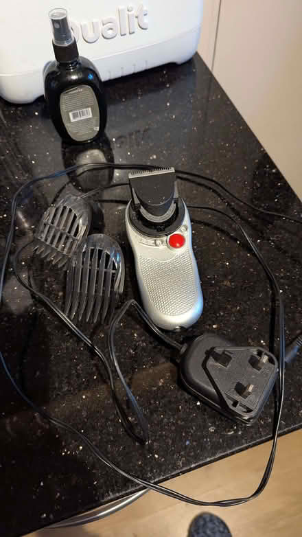 Photo of free Philips Electric Hair Clippers (Bog Gate TW10) #2