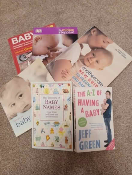 Photo of free Baby/pregnancy books (Orpington/Petts wood BR5) #1