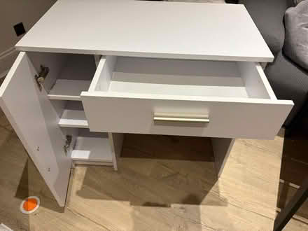Photo of free White dressing table (Northfields) #2