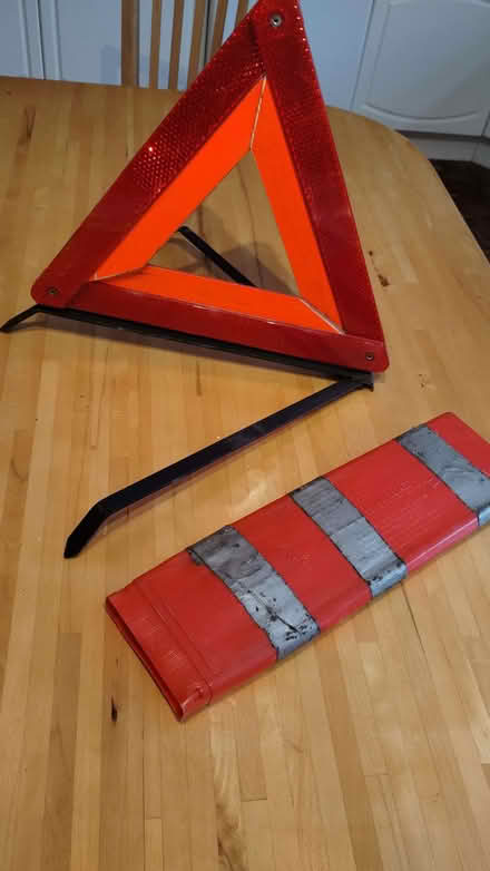 Photo of free 3 x hi-vis roadside safety vests + hazard warning triangle (Ivy Farm SK11) #1