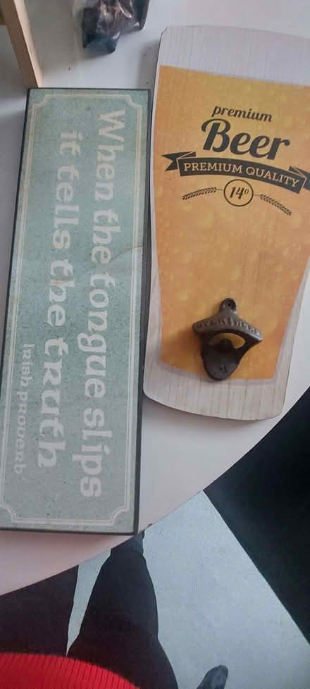 Photo of free Bar signs (BT15) #3