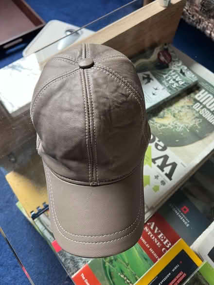 Photo of free Leather cap - baseball cap style (Jericho OX1) #2