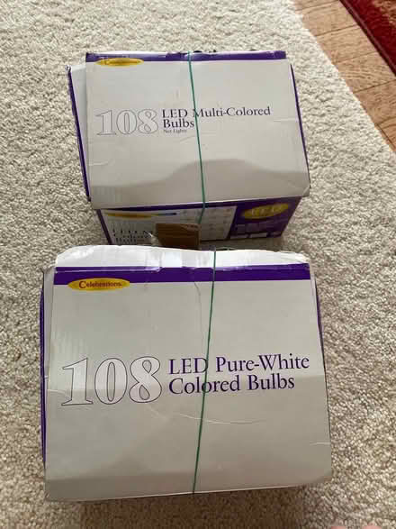 Photo of free 2 boxes 108 LED net lights (South Downers Grove near YMCA) #4