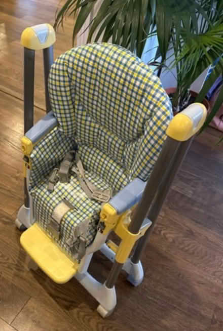 Photo of free highchair (missing tray) cr0 3pn (Croydon CR0) #1
