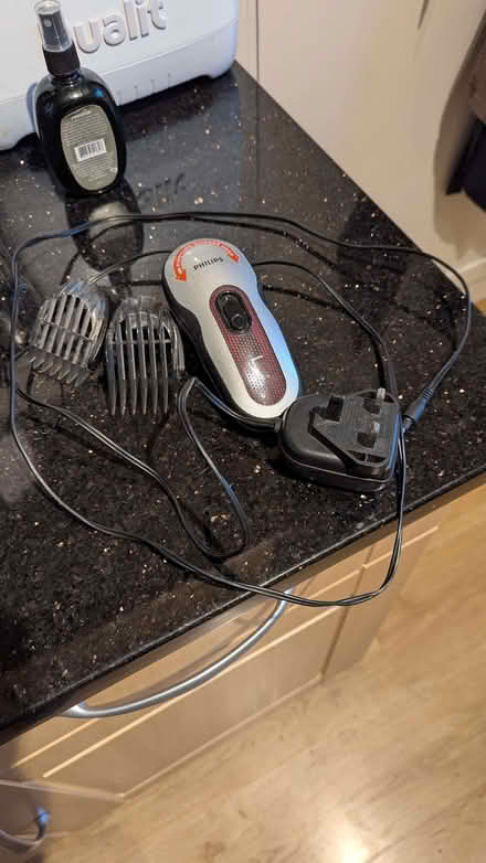 Photo of free Philips Electric Hair Clippers (Bog Gate TW10) #1