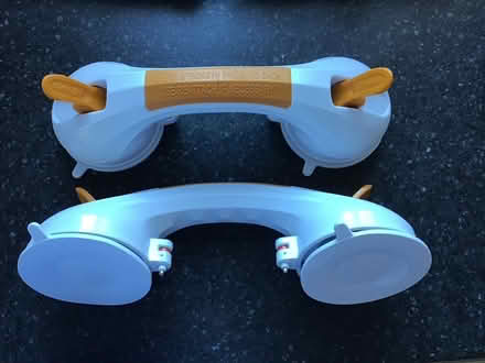 Photo of free Glass lifters (Emerson Valley MK4) #1