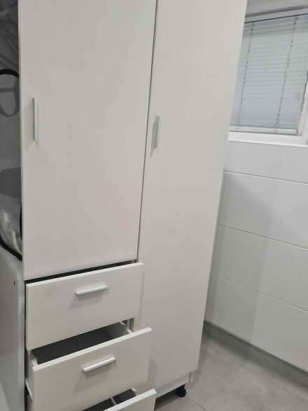 Photo of free White wardrobe (PR4) #4