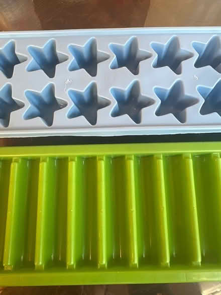Photo of free Ice cube trays (Oakland Fruitvale area) #1