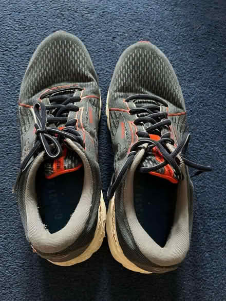 Photo of free Brooks Adrenaline Men's walking/running shoes UK 8.5 (Jericho OX1) #1
