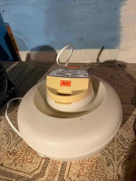 Photo of free Vaporizer humidifier (Hintonburg) #1