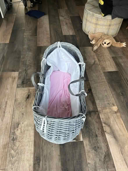 Photo of free Moses basket (Maypole/Solihull lodge/B14) #2