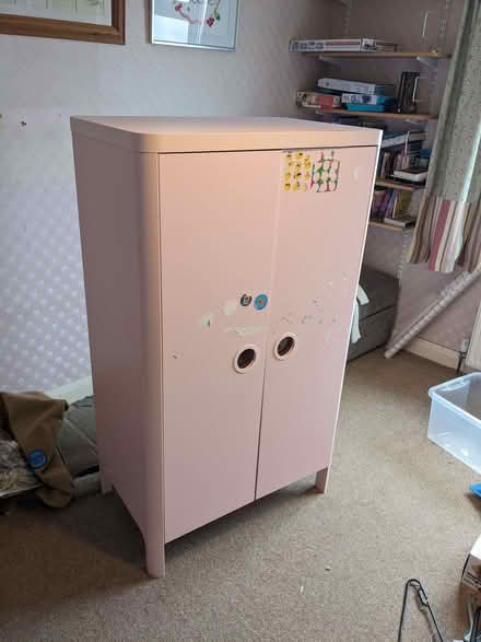 Photo of free Child's Pink Wardrobe (Malvern Link WR14) #1