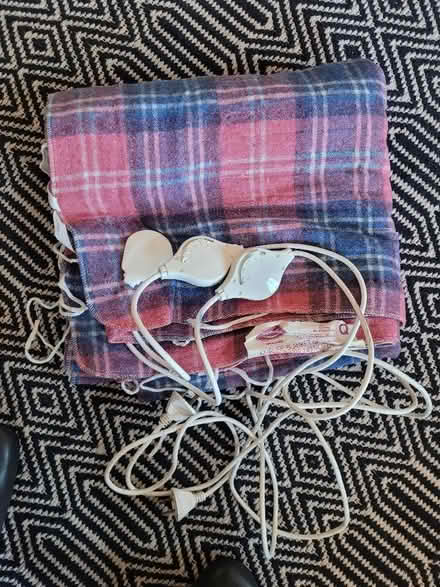 Photo of free King size electric blanket (Upper Holloway N7) #1