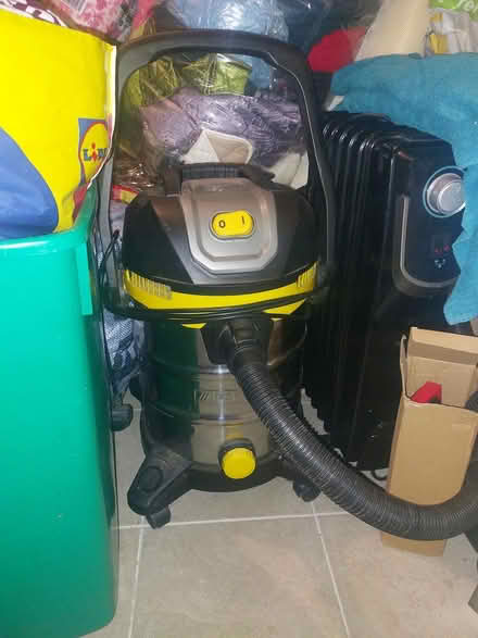 Photo of free Vacuum cleaner (South Finglas Dublin 11) #1