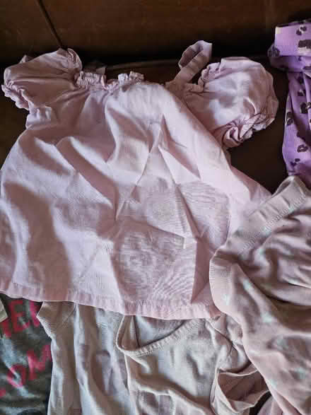 Photo of free Assorted girl's clothes • age 2-8 (Clapham Common) #3