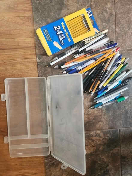 Photo of free Pens, pencils and box (virgil) #1