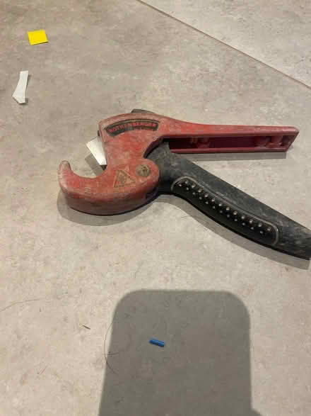 Photo of free Wire clippers (AL1) #1