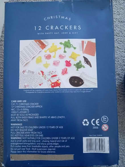 Photo of free Christmas crackers and bowls (Letchworth) #2
