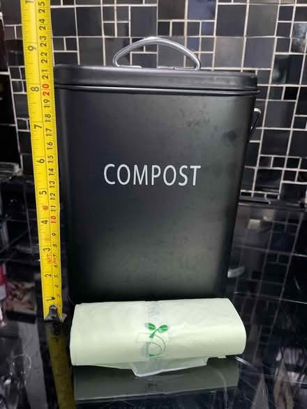 Photo of free Compost bin and bags (CR2) #1