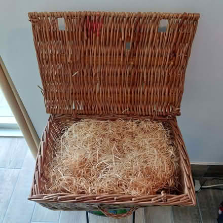Photo of free Wicker picnic basket/hamper (Stanstead St Margarets SG12) #1