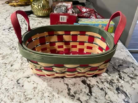 Photo of free (4) different sized baskets (Broomfield) #4