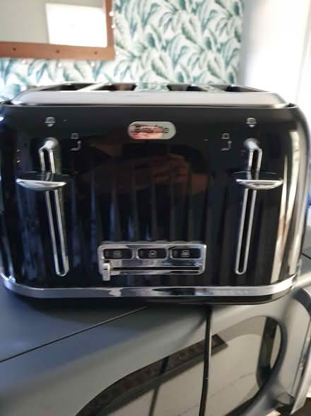 Photo of free Breville 4 slice toaster (Aldershot GU12) #1