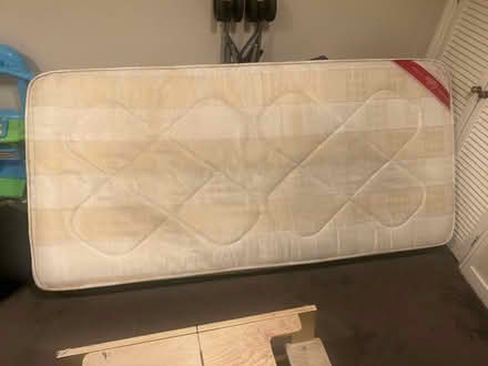 Photo of free Single mattress (CR2) #4