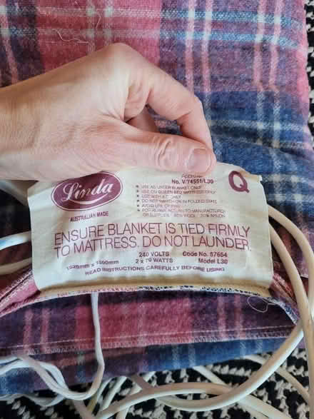 Photo of free King size electric blanket (Upper Holloway N7) #2