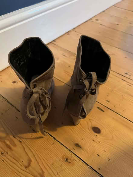 Photo of free A pair of Beige women's boots size 41 European (Jericho OX1) #2