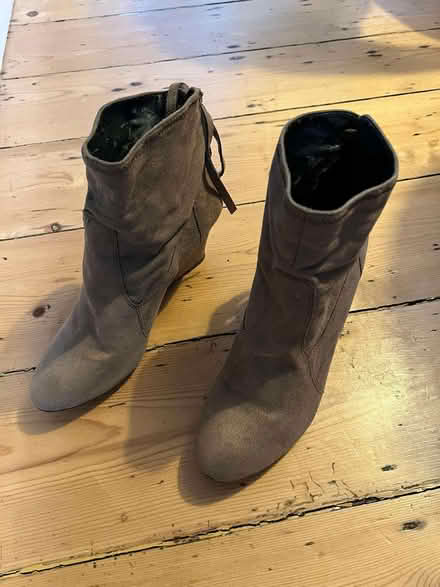 Photo of free A pair of Beige women's boots size 41 European (Jericho OX1) #1