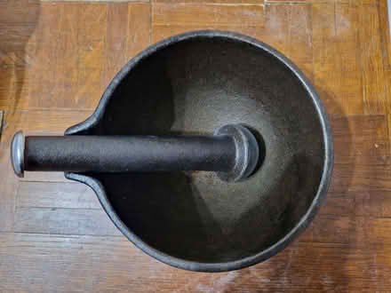 Photo of free Heavy mortar and pestle (Cheshunt EN8) #1