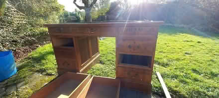 Photo of free Desk (Hordle SO41) #4