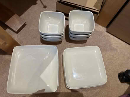 Photo of free Plates, side plates & bowls (OX14) #1