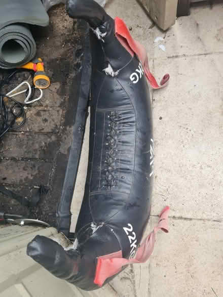 Photo of free 22kg weight (SW12 Balham) #1