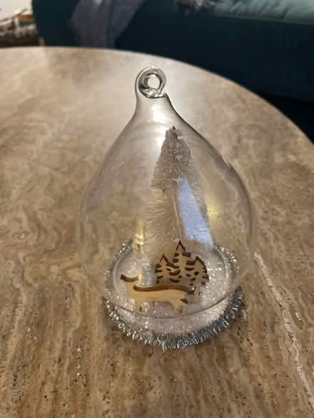 Photo of free Light up Christmas ornament (Wilmette - Lake & Illinois) #1