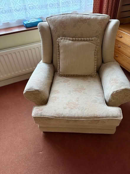 Photo of free 3 piece suite and 2 arm chairs (Locks Heath) #2