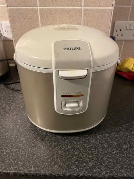 Photo of free Philips rice cooker (Bracknell’s RG42) #1