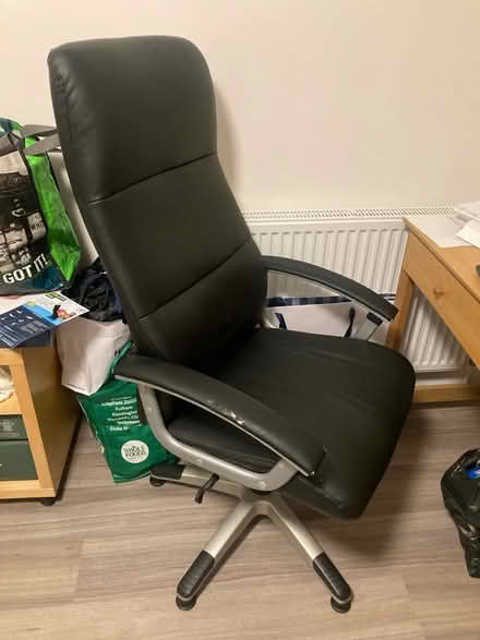 Photo of free Office chair (Fulham SW6) #1