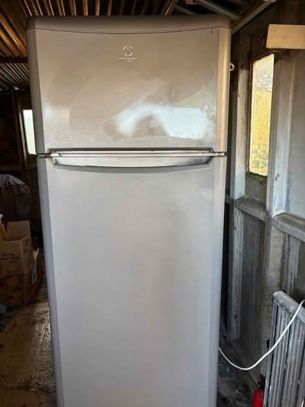 Photo of free INDESIT 2 Door Fridge Freezer (Thurrock RM17) #1